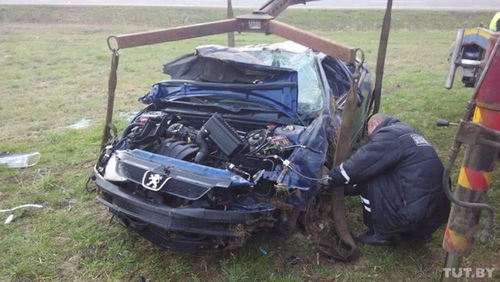 В Минском районе пьяный водитель Peugeot насмерть сбил пенсионерку