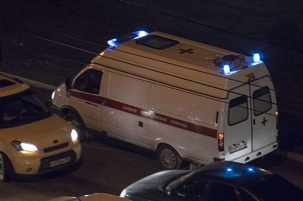 В Волгограде водитель насмерть сбил девушку, брошенную на дороге после ДТП