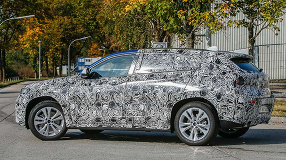 В Париж привезут кроссовер BMW X2