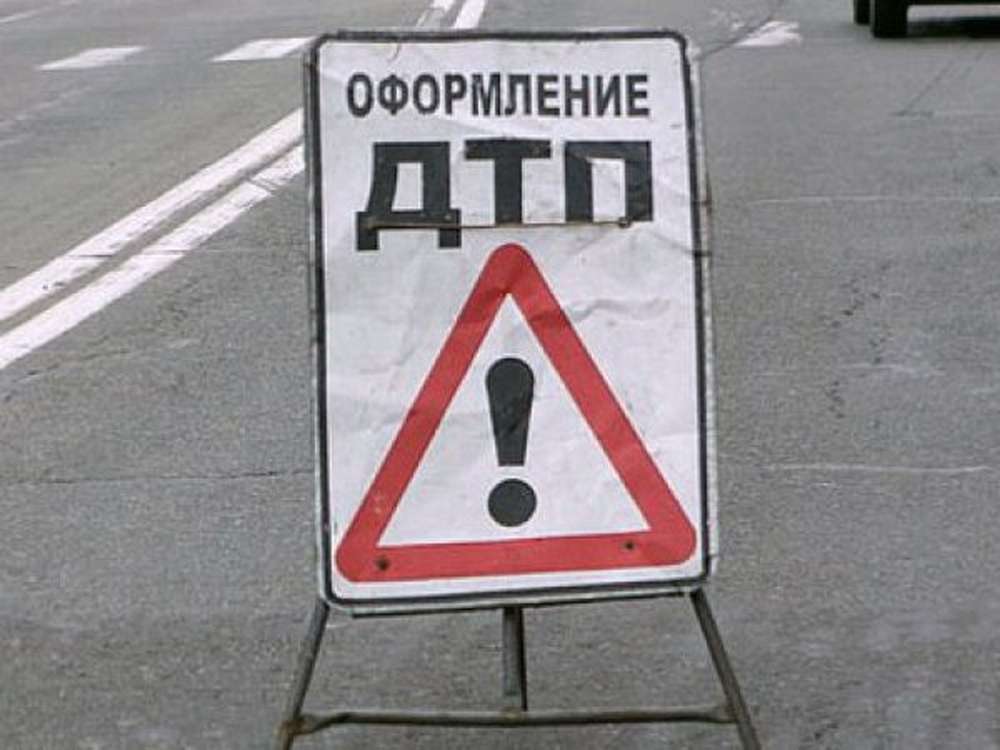 В Петропавловске пьяный полицейский сбил двоих пешеходов