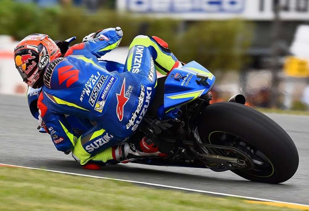 Вторая тренировка MotoGP: Лучшее время у Виньялеса, несмотря на падение