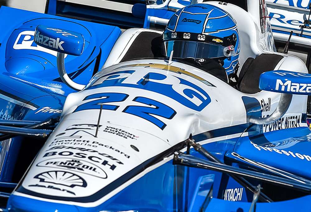 Симон Пажно возглавил трио Penske во второй тренировке в Торонто