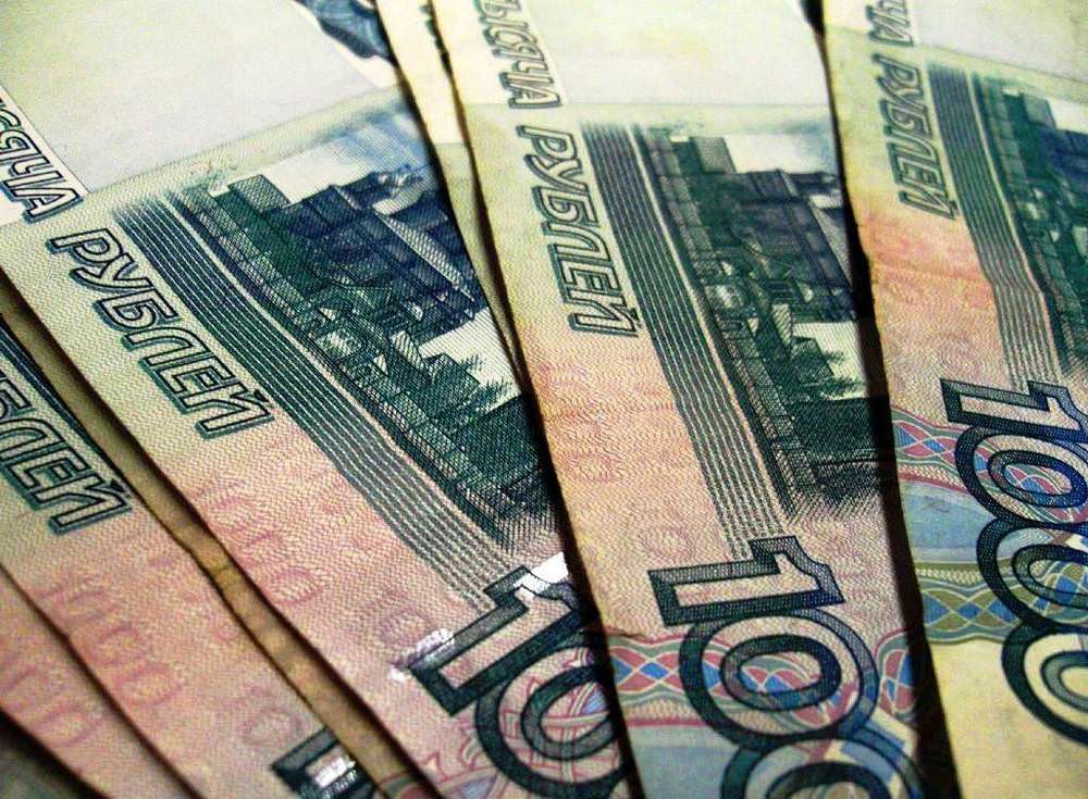 Столичные налоговики едва не купили 2 авто за 97 миллионов тенге