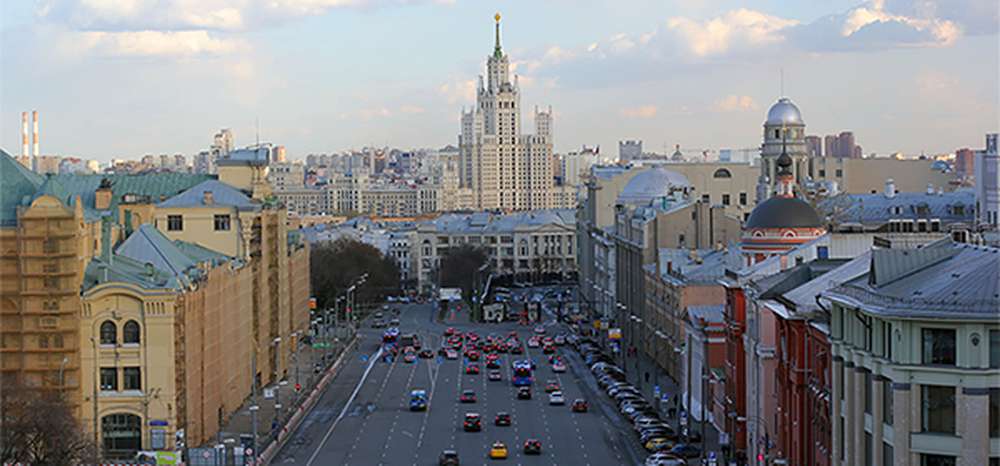 О перекрытии московских улиц водителей предупредит новый сервис