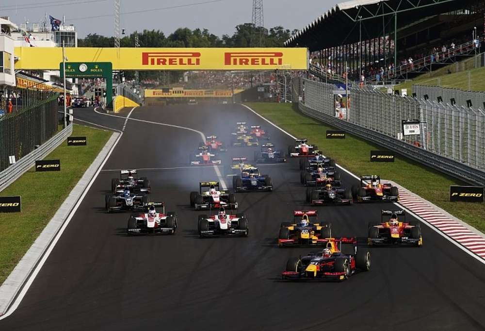 Пьер Гасли выиграл субботнюю гонку GP2 на Хунгароринге, Сергей Сироткин - третий