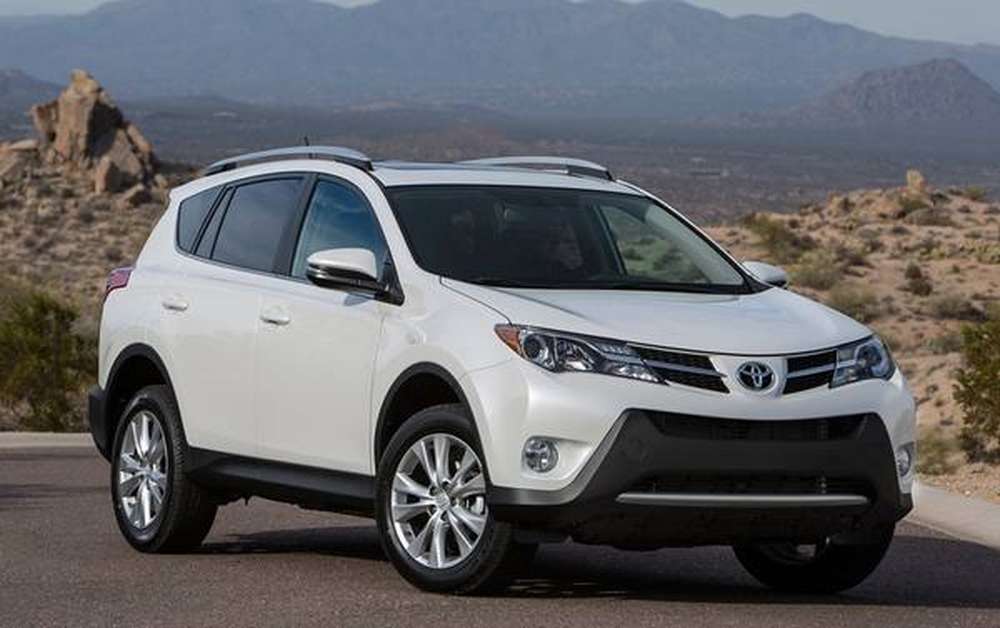 В России отзывают почти 140 тысяч кроссоверов Toyota RAV4