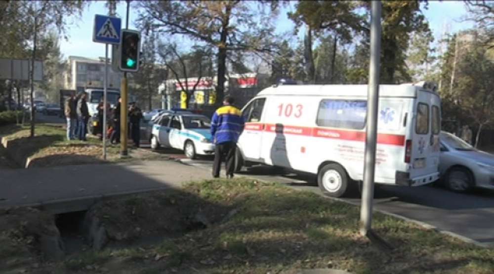 Водитель выстрелил в рабочего в Алматы из-за дорожного знака