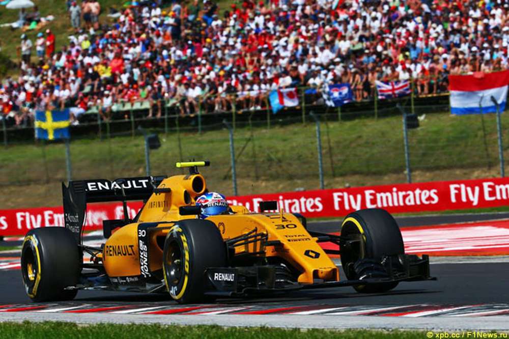 Вассёр: Renault сокращает отставание от соперников