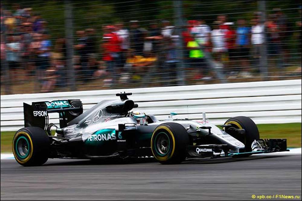 В Mercedes не исключают двойной замены мотора в Спа