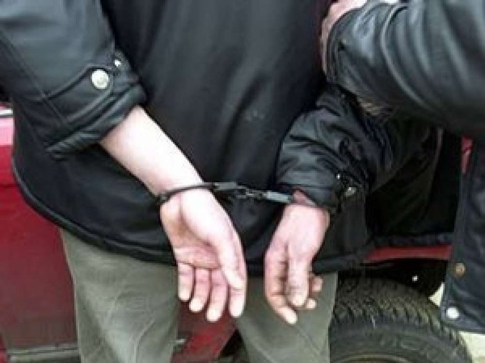 15 суток за сопротивление полицейскому грозит пьяному водителю из Костанайской области