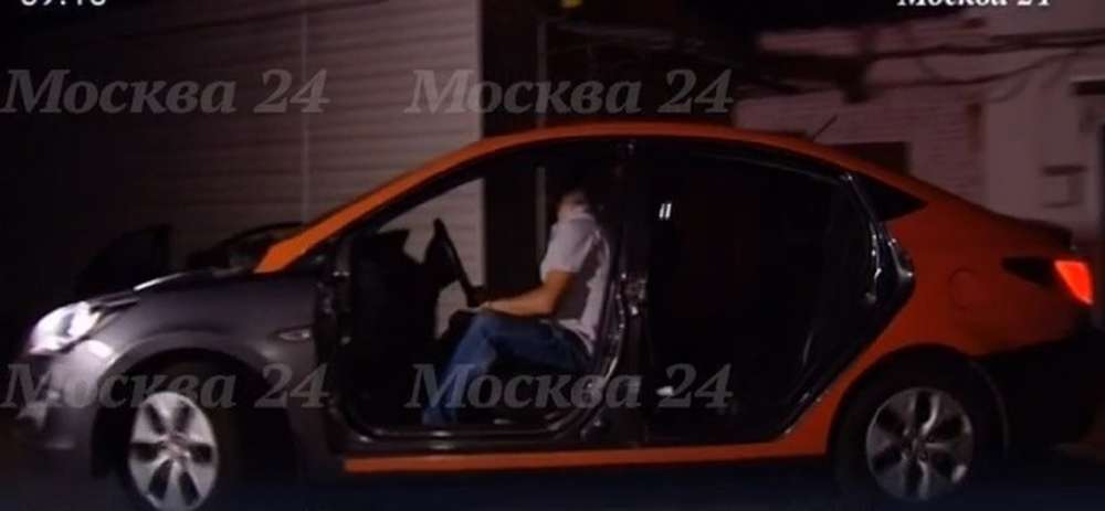 В Москве угнали автомобиль поминутной аренды и разобрали его на запчасти