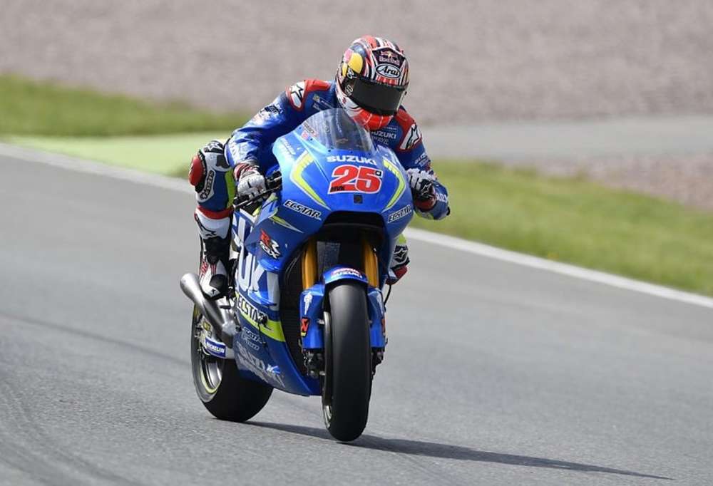 Маверик Виньялес стал быстрейшим в первой тренировке MotoGP в Шпильберге