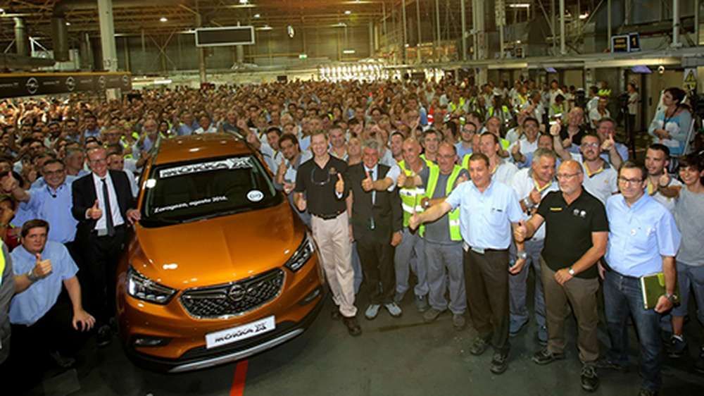 Стартовало серийное производство кроссовера Opel Mokka X