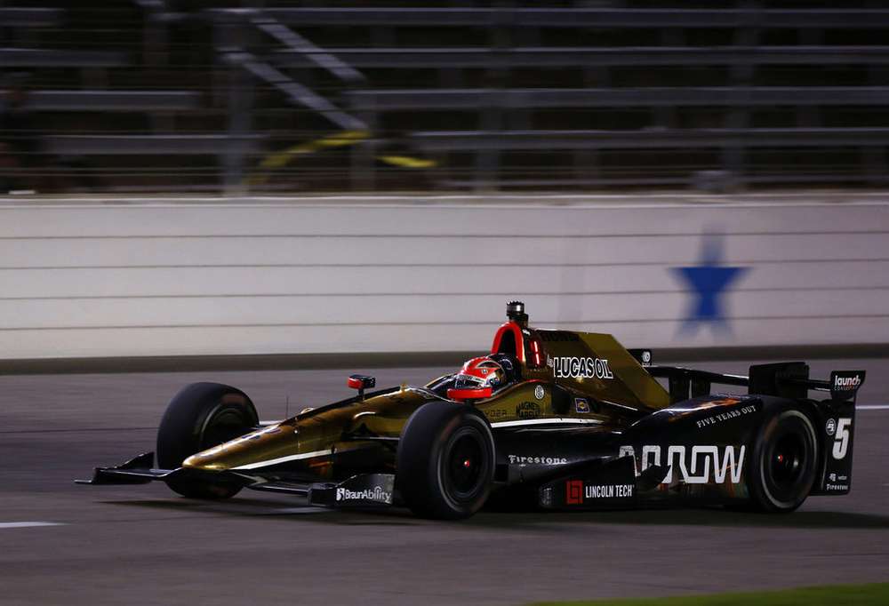 Джеймс Хинчклифф и Schmidt Peterson Motorsports наказаны