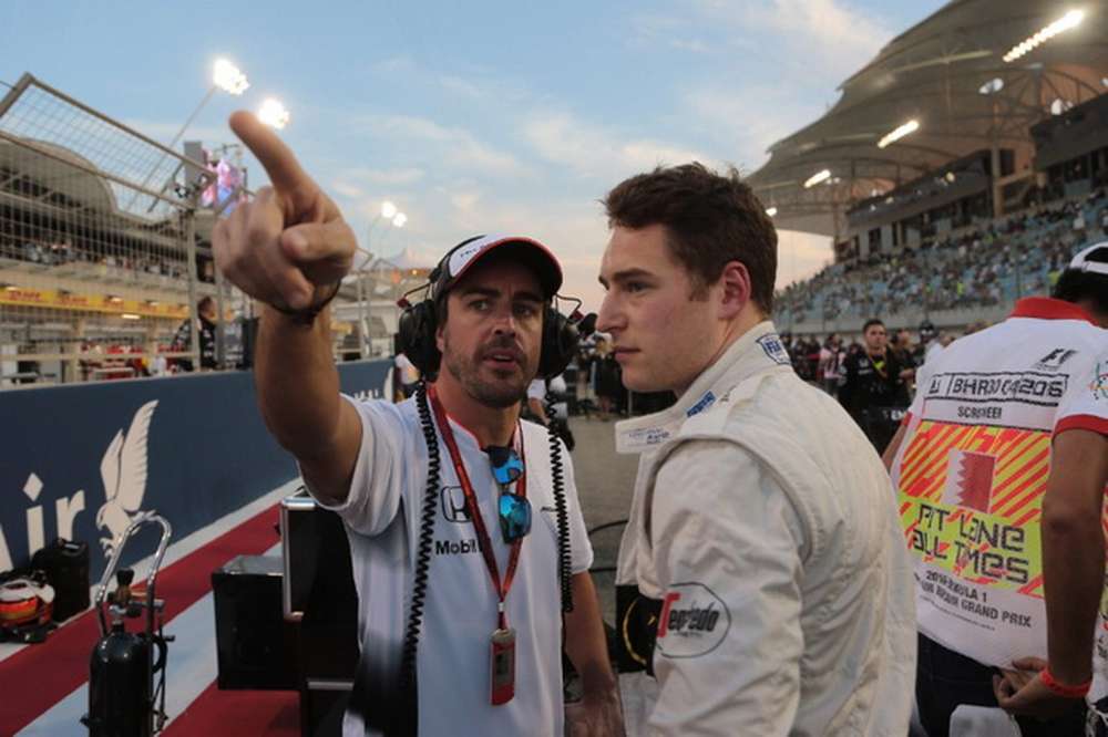 В McLaren Honda представили схему с тремя пилотами