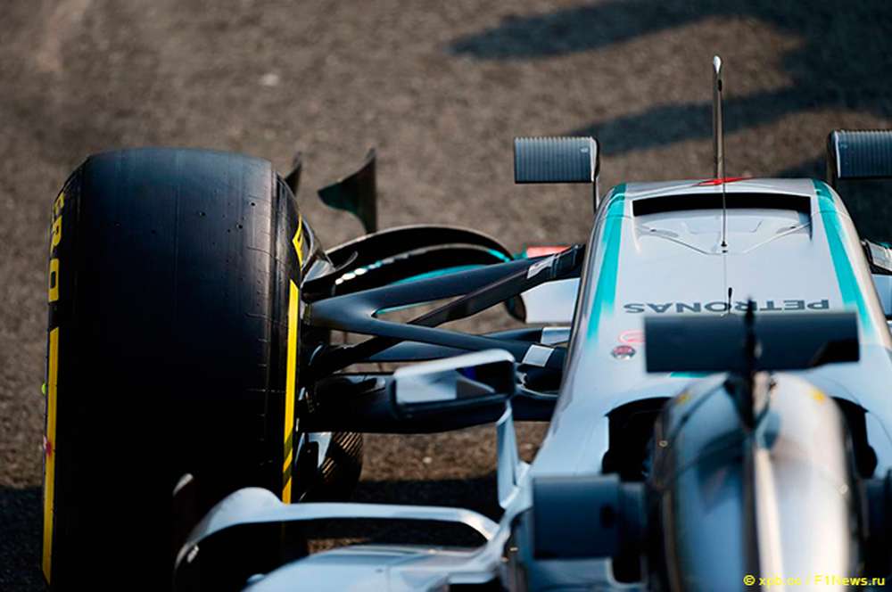 Mercedes сохранит спорную подвеску в 2017-м