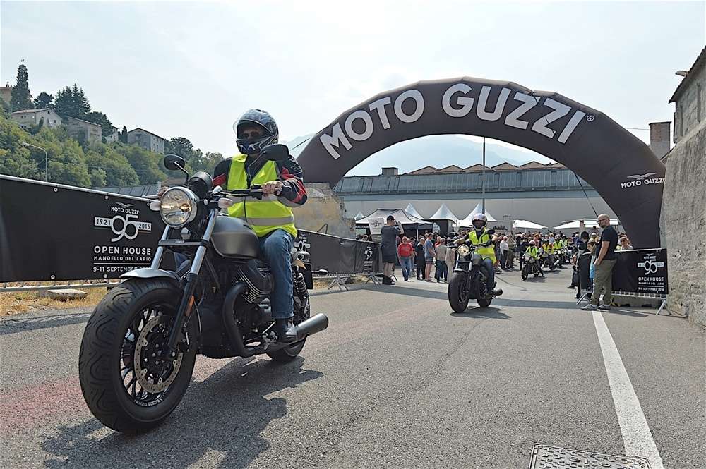 Рекордный мотослет Moto Guzzi в честь 95-ой годовщины