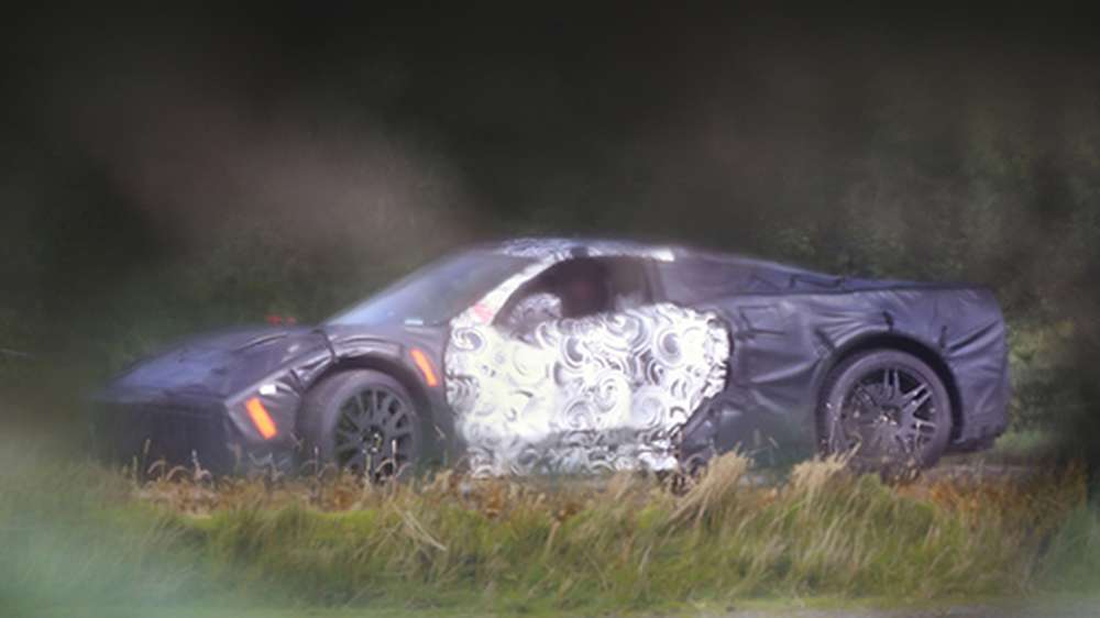 Среднемоторный Chevrolet Corvette оснастят «роботом»