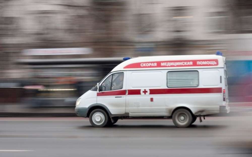 Под Саратовом в результате опрокидывания маршрутки пострадали восемь человек