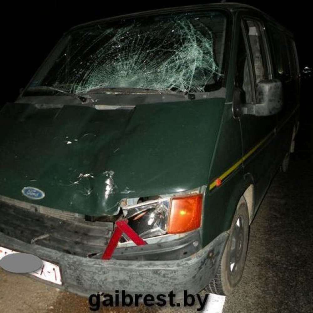 В Пружанском районе в результате двойного наезда погиб пешеход
