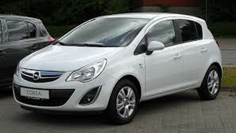 Opel Corsa получит интерьер от Adam