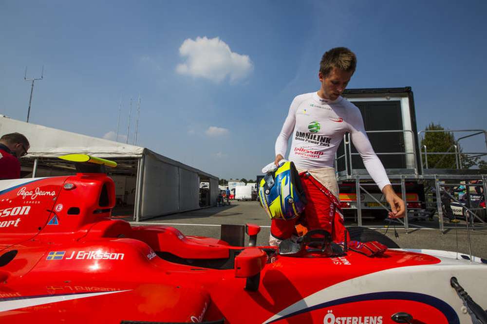 Джимми Эрикссон покидает GP2 за два этапа до конца сезона