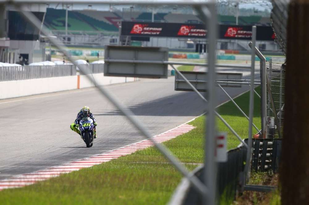 Расписание предсезонных тестов MotoGP 2017