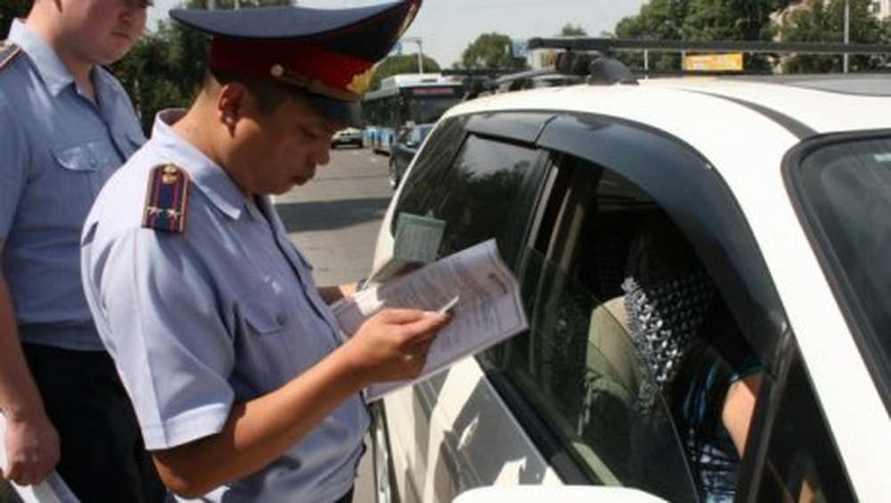 За минувшие сутки в Алматы забрали на штрафную стоянку 40 автомашин