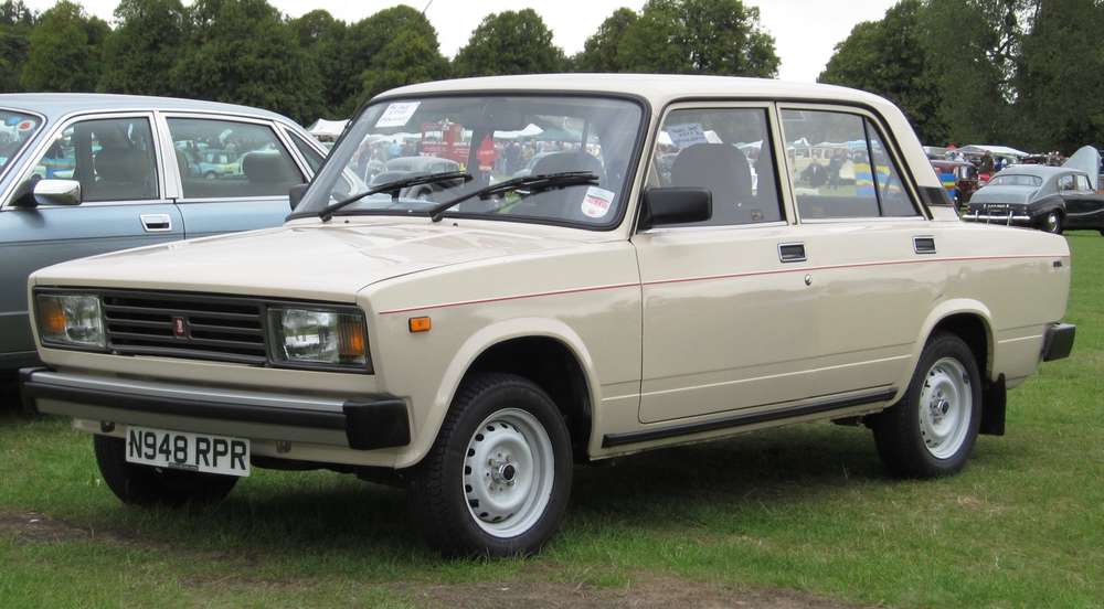 Продажи Lada в сентябре выросли на 5%