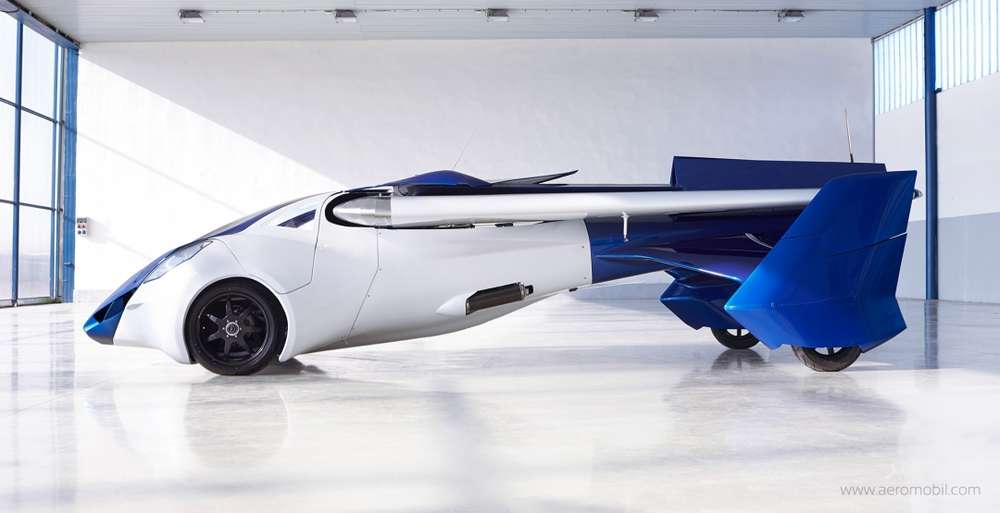 Словацкая компания AeroMobil рассекретила стоимость первого летающего автомобиля