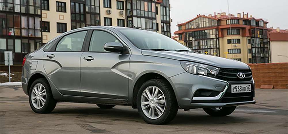 Житель Москвы начал собирать подписи за отзыв всех Lada Vesta