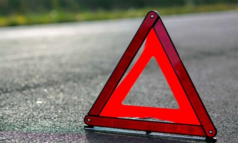 В Крыму в ДТП с пассажирским автобусом пострадали шесть человек
