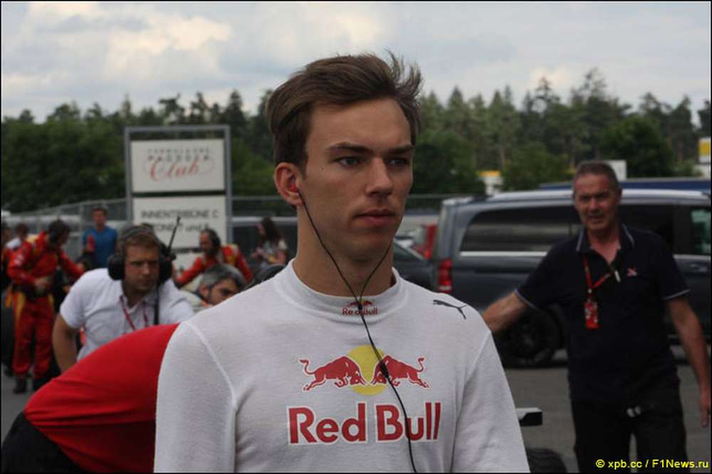 Хельмут Марко: Гасли останется гонщиком Red Bull