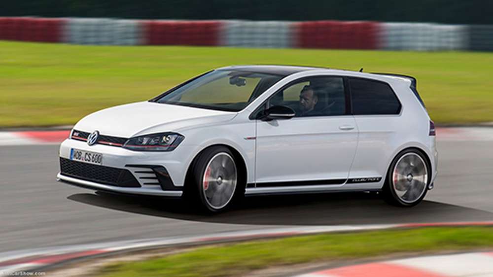 Volkswagen сократит количество модификаций нового Golf