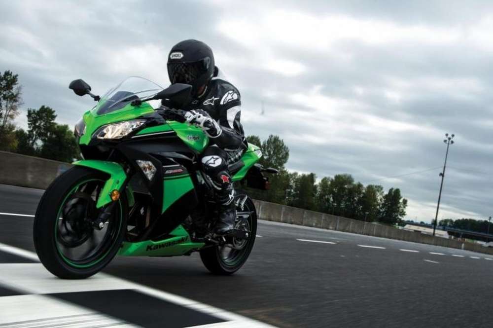 В 2014 году исполняется 30 лет линейке спортбайков Kawasaki Ninja