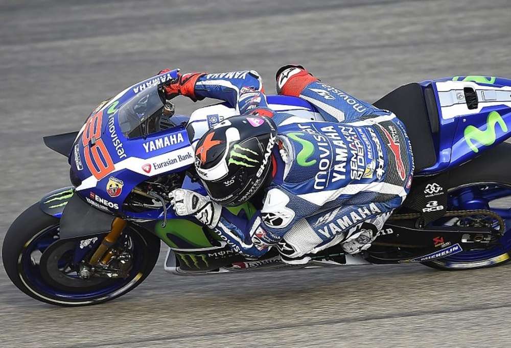 Yamaha доминирует в первой тренировке в Валенсии
