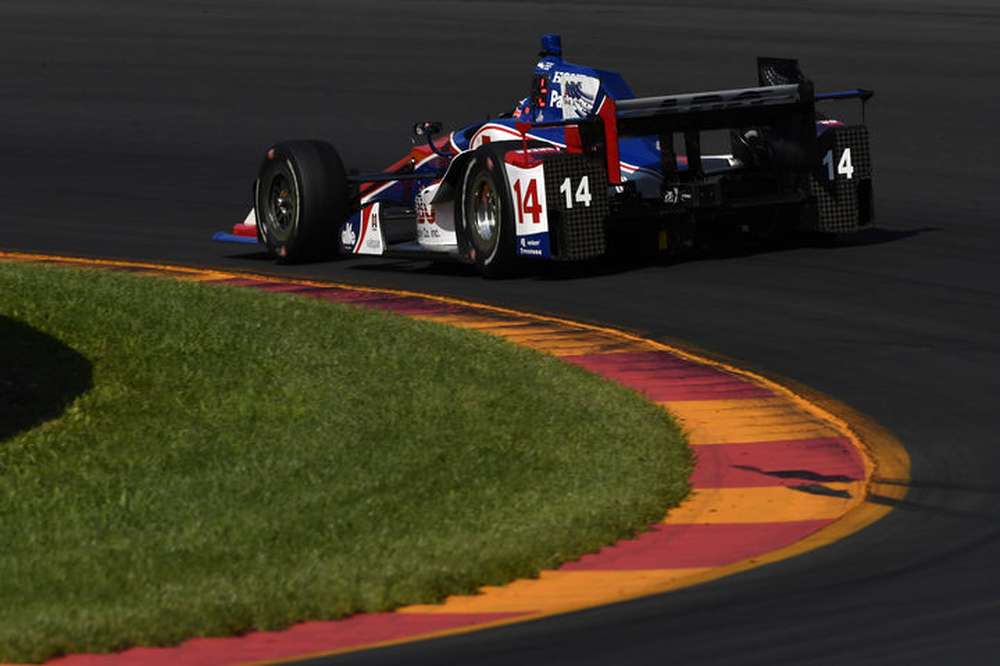 Конор Дэли и Карлос Муньос официально в A.J. Foyt Racing