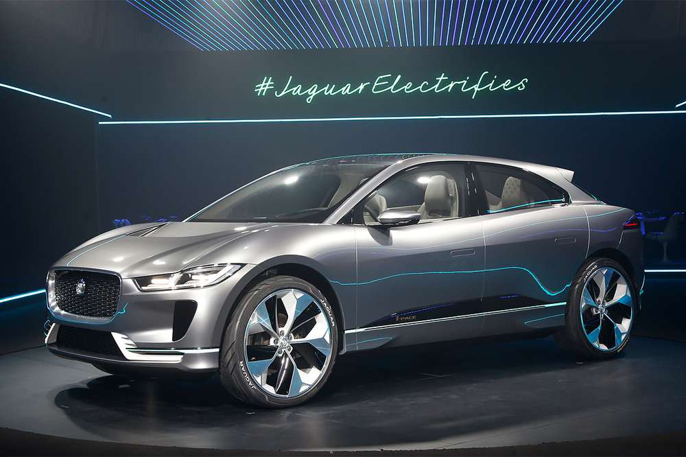 Сборку первого электрического кроссовера Jaguar наладят в Австрии