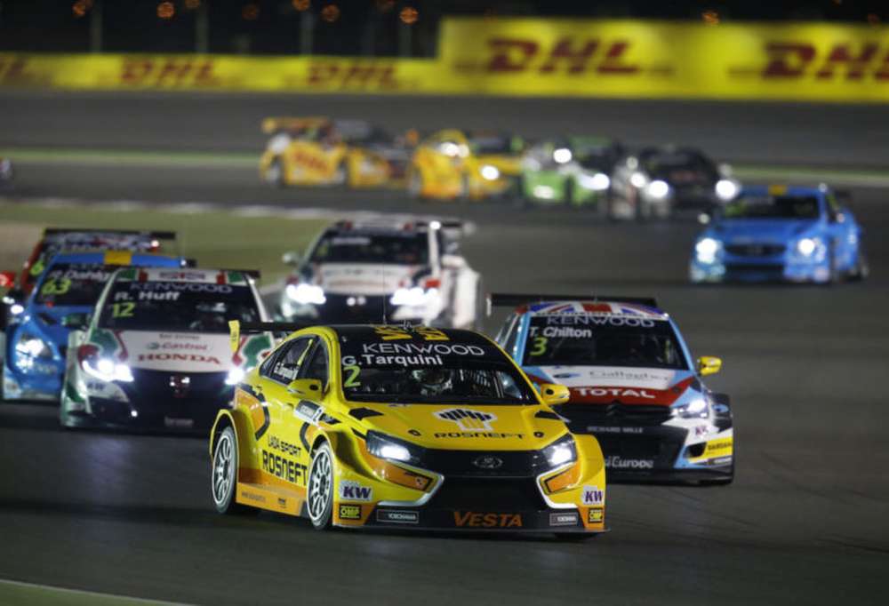Габриэле Тарквини принес победу Lada Sport в гонке открытия в Катаре