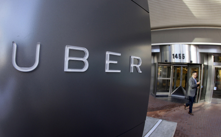 Uber отслеживает пользователей даже после завершения поездки