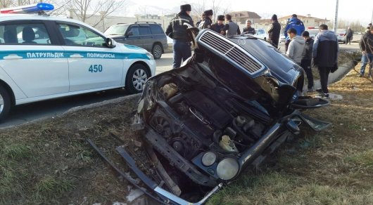 Три человека пострадали в крупном ДТП в Алматы