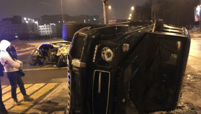 В Петербурге 18-летний сын миллиардера Пригожина разбил в ДТП свой Gelandewagen