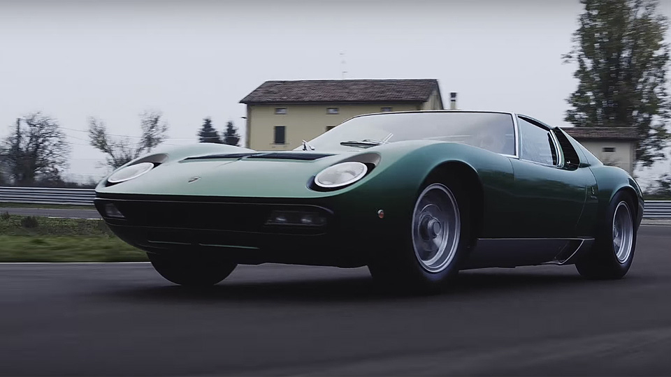 Отреставрированный Lamborghini 1971 года вывели на гоночную трассу