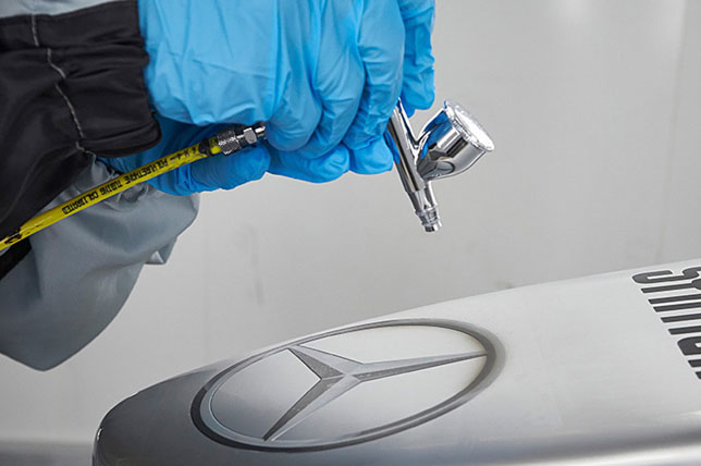 Mercedes и Axalta продлили сотрудничество