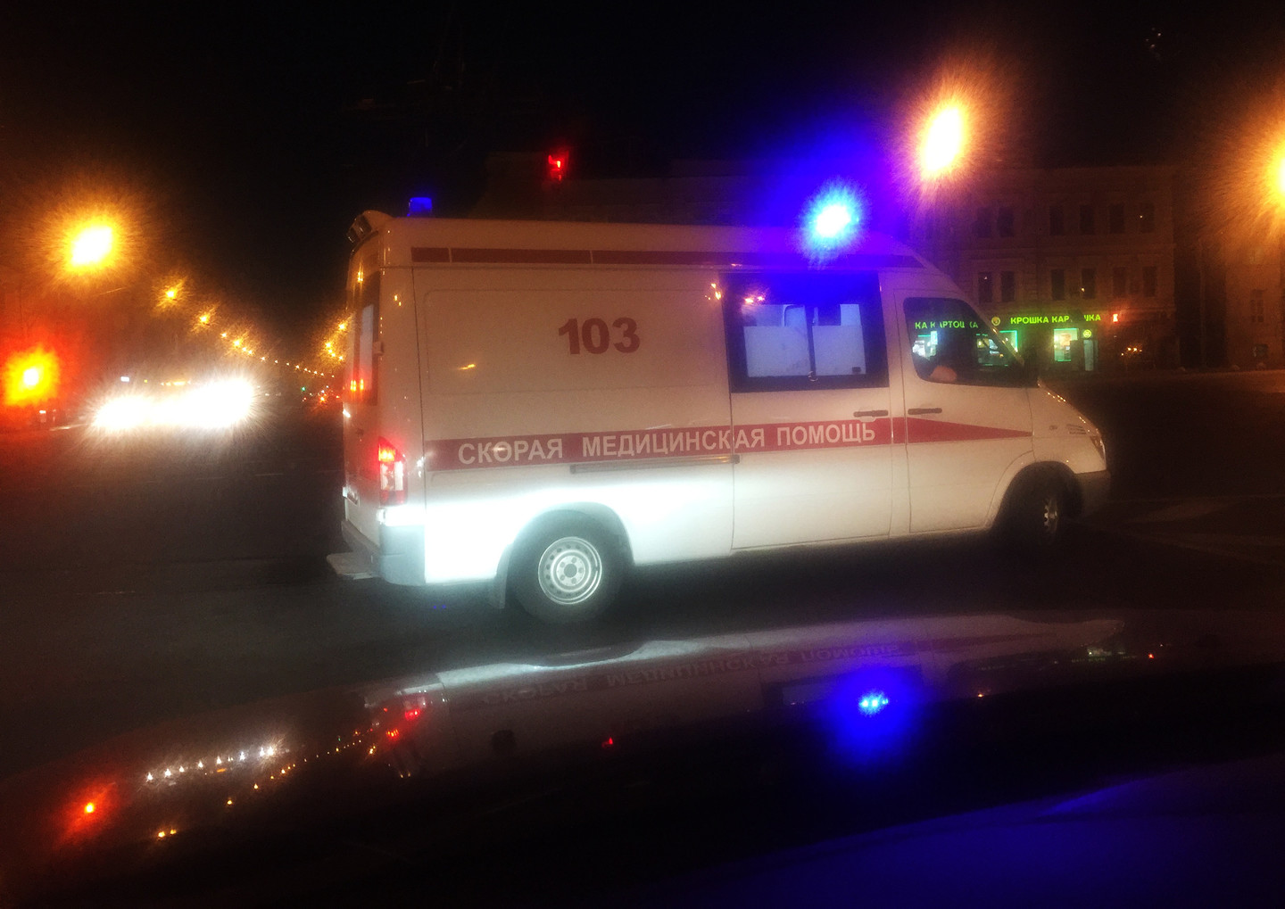 На западе Москвы в ДТП с тремя авто пострадал один человек