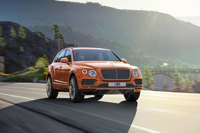 Продажи Bentley в России за год поднялись более чем на 50%