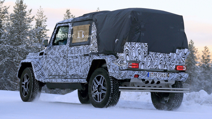 Внедорожник Mercedes G500 4x42 получит длиннобазную версию