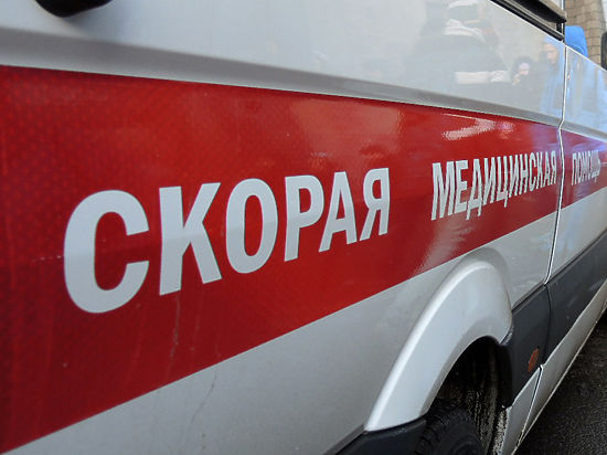 Скорой помощи могут разрешить таранить мешающие проезду машины