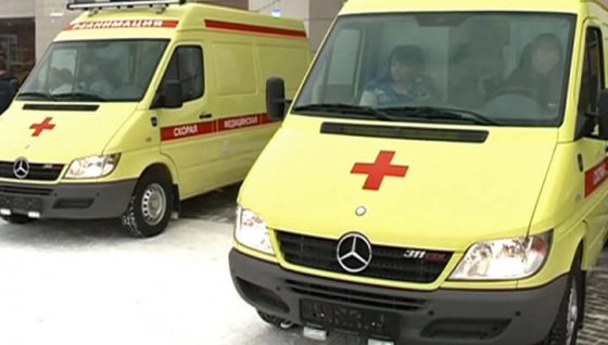 При столкновении двух автомобилей и микроавтобуса в Подмосковье погиб человек