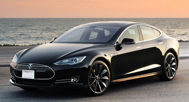 Tesla Motors сменила название